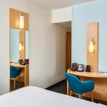 Ibis Centre Vieille Hotel