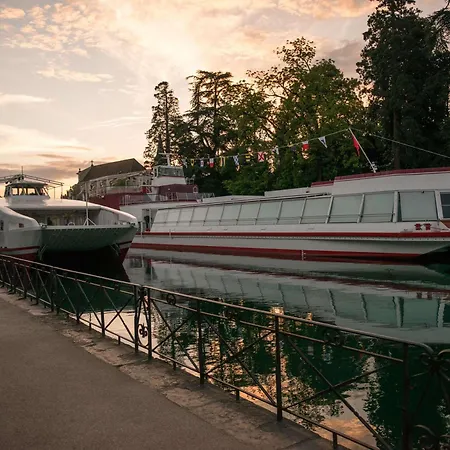 이비스 상트르 비에유 빌 호텔 안시