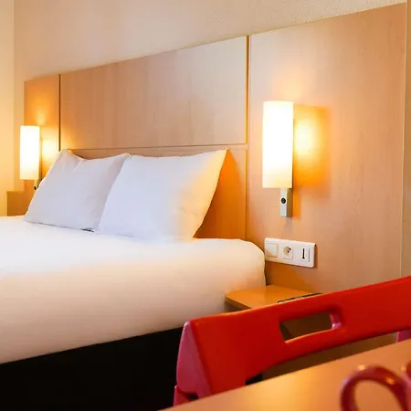 이비스 상트르 비에유 빌 안시