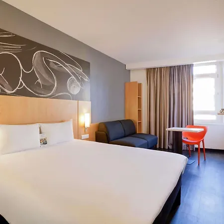 Ibis Centre Vieille Hotel