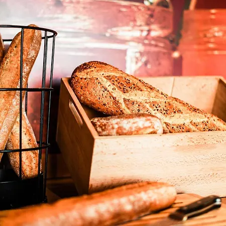 Hotel Ibis Centre Vieille 3*