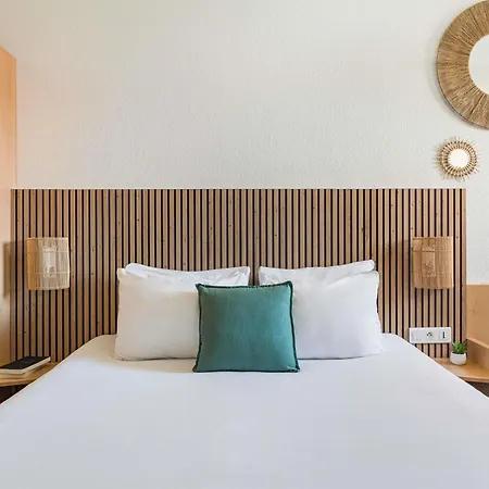 Ibis Centre Vieille Hotel