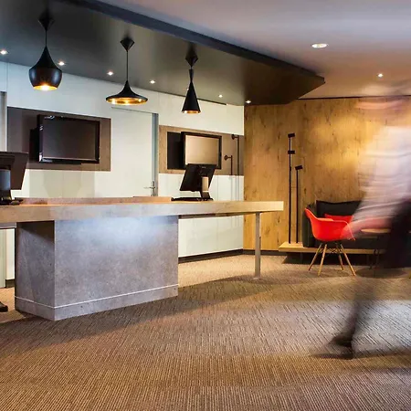 Ibis Centre Vieille מלון 3*